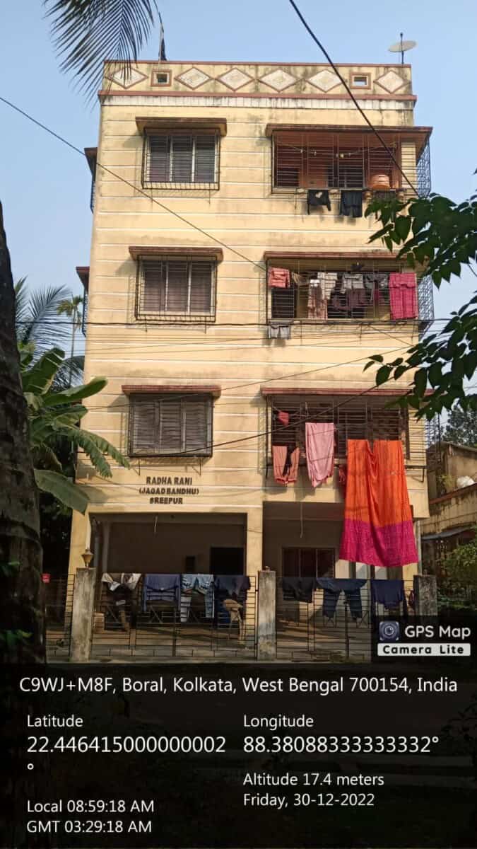 Urgent flat for sale 4bhk