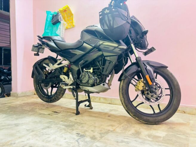 Pulsar Ns 160 Bike for Rent