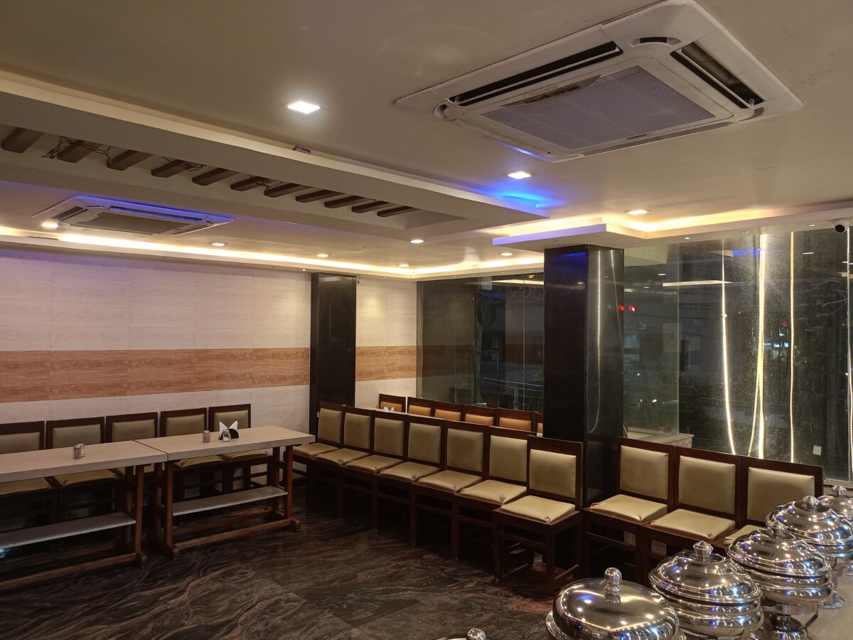 Gupta’s Veg (Dine-in, Catering, Takeaway)