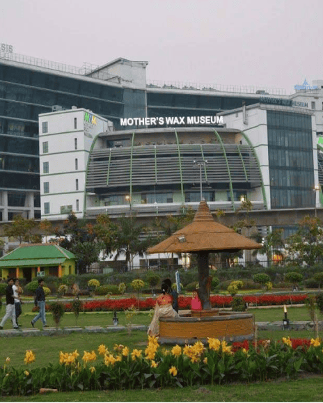 Mother’s Wax Museum