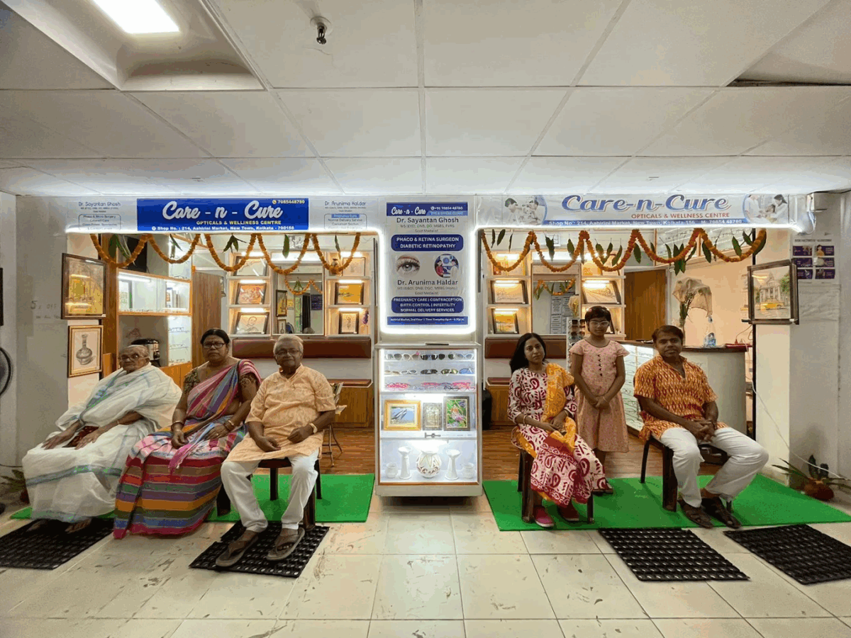 Dr. Sayantan Ghosh – Eye Surgeon in Newtown