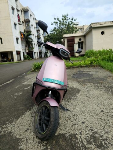 Ola S1 Pro, unique pink colour, ola care plan included